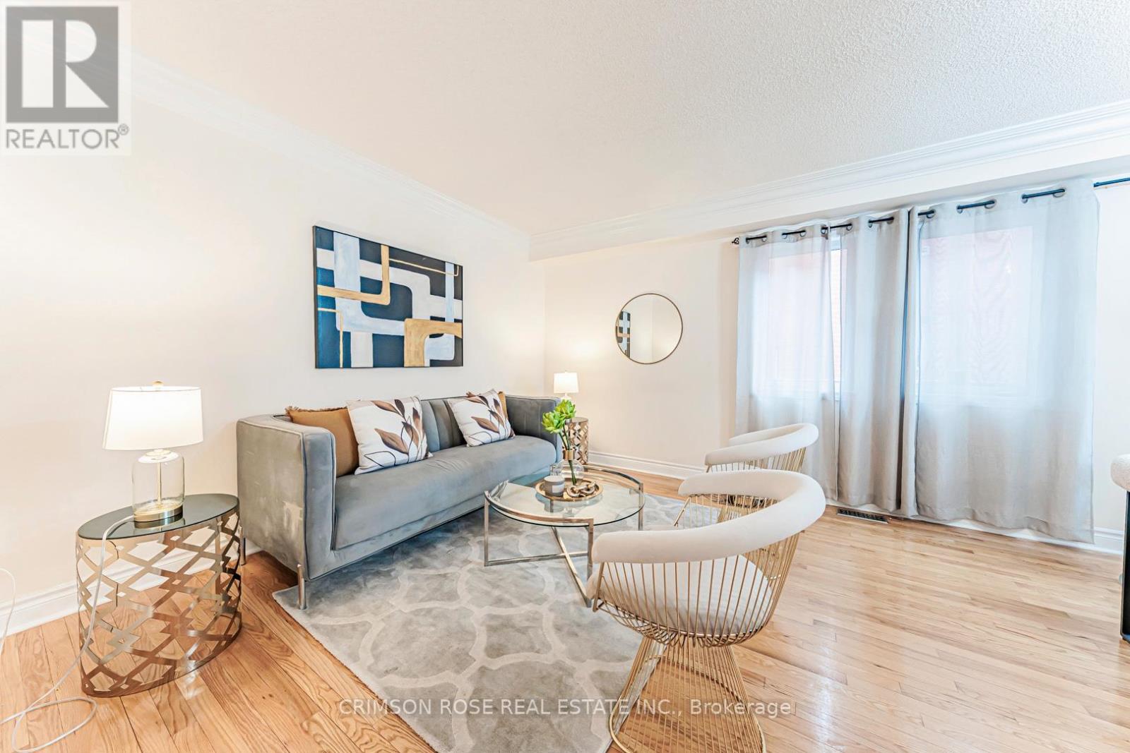 489 Ravineview Way, Oakville, Ontario  L6H 6T1 - Photo 10 - W12907072