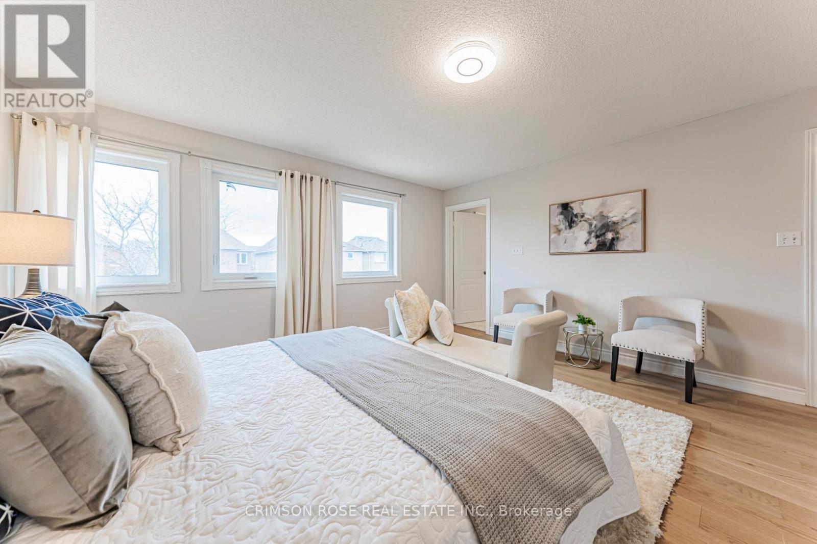 489 Ravineview Way, Oakville, Ontario  L6H 6T1 - Photo 26 - W12907072