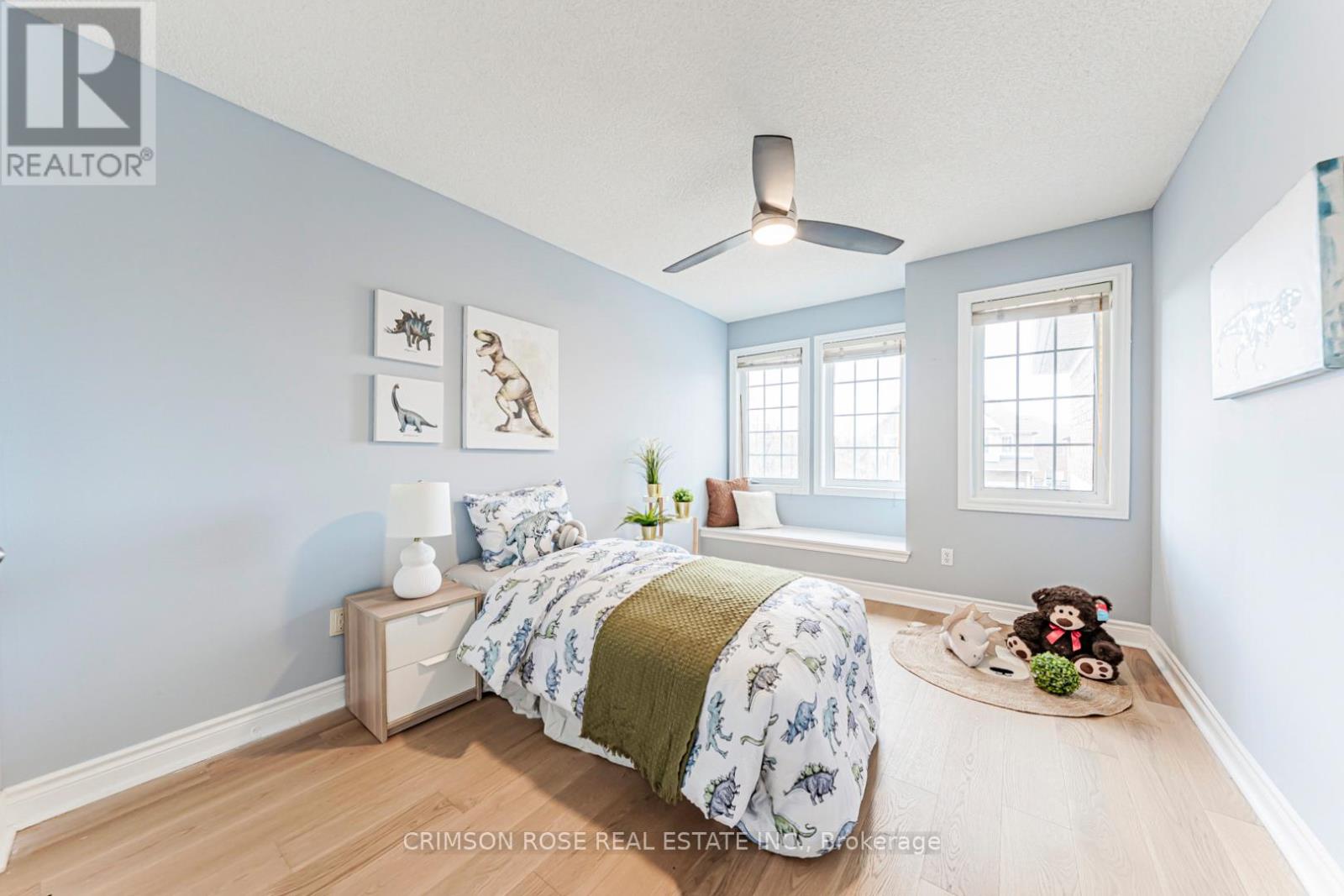 489 Ravineview Way, Oakville, Ontario  L6H 6T1 - Photo 41 - W12907072