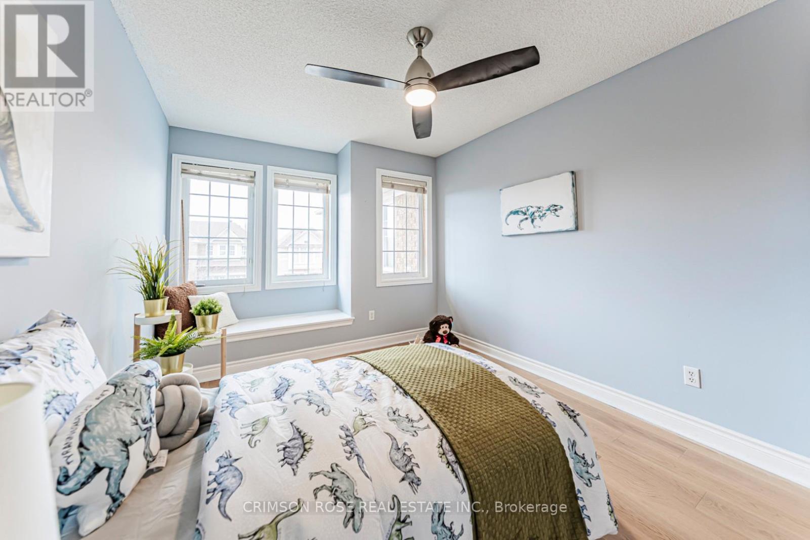 489 Ravineview Way, Oakville, Ontario  L6H 6T1 - Photo 43 - W12907072