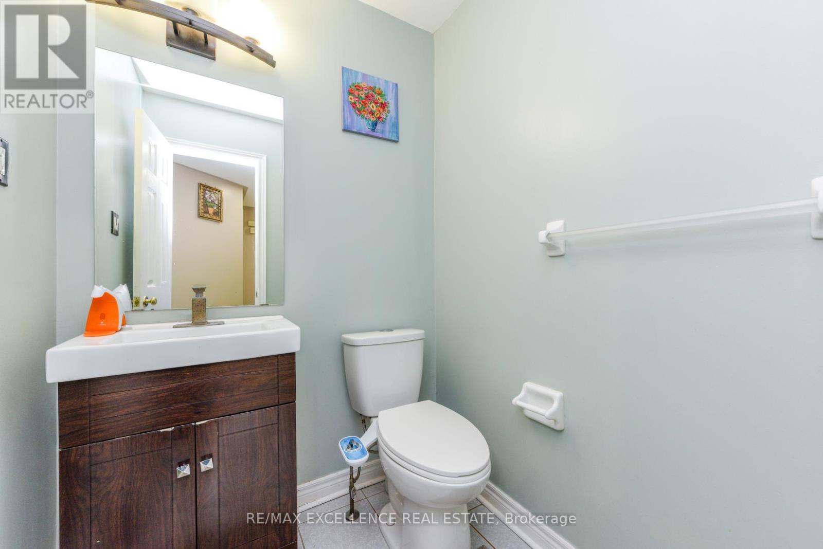 33 Wildberry Crescent, Brampton, Ontario  L6R 1K1 - Photo 18 - W12907074