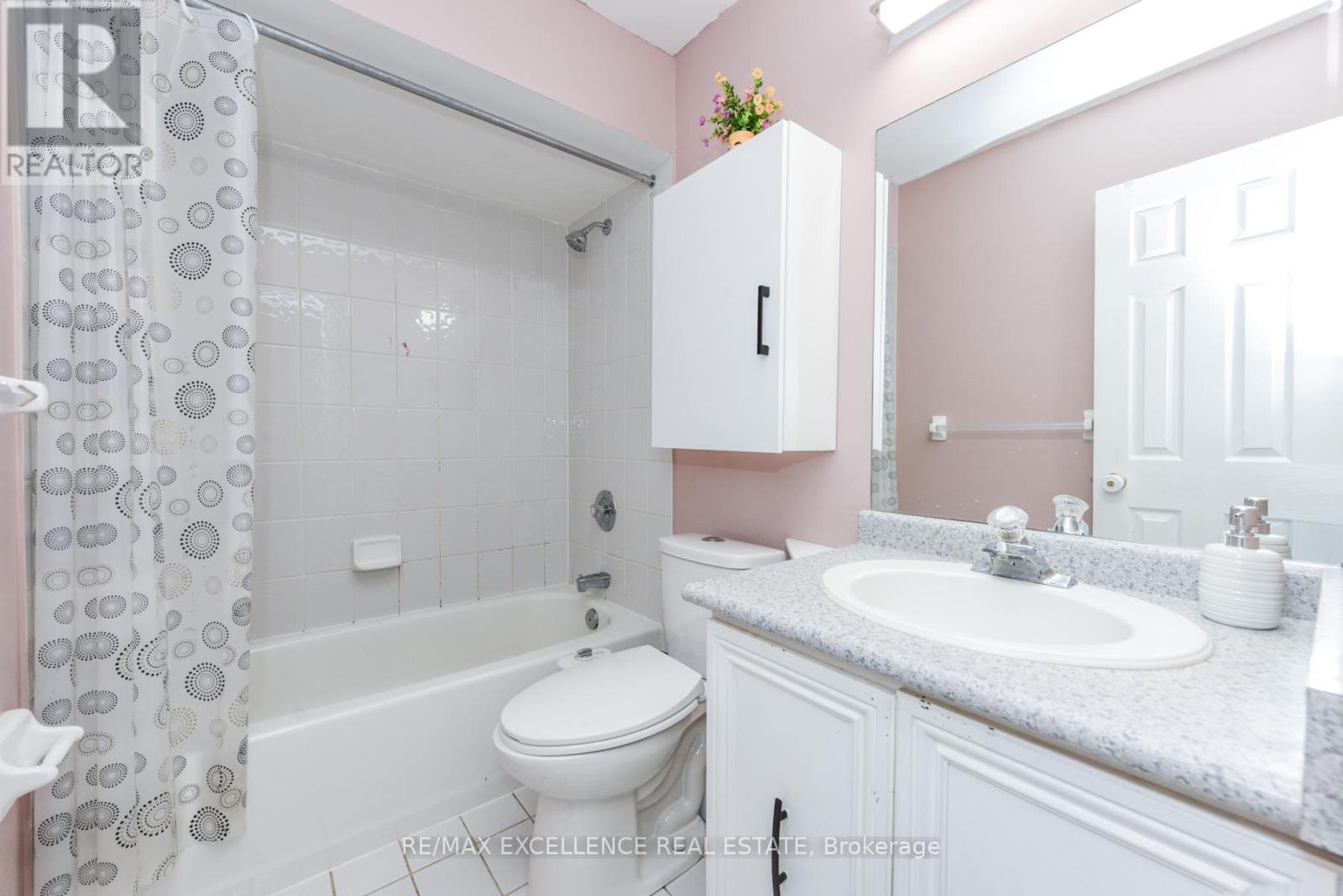 33 Wildberry Crescent, Brampton, Ontario  L6R 1K1 - Photo 29 - W12907074