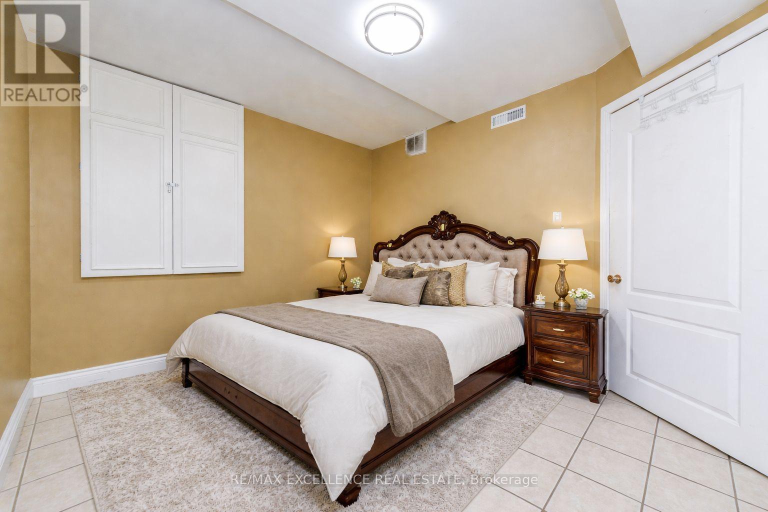 33 Wildberry Crescent, Brampton, Ontario  L6R 1K1 - Photo 38 - W12907074