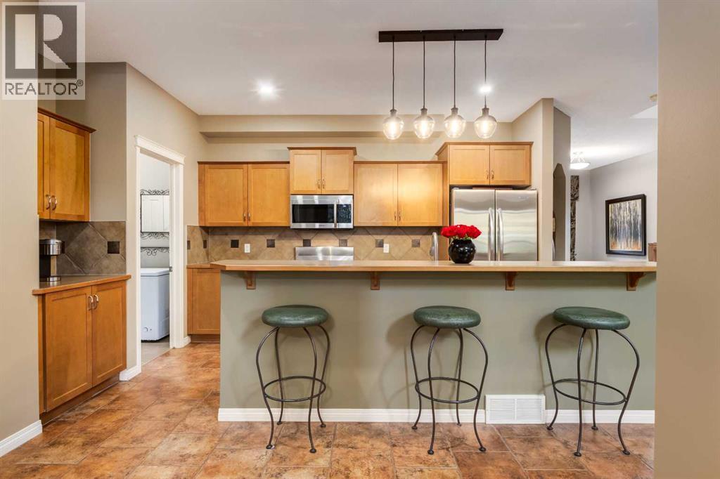 11756 Valley Ridge Boulevard Nw, Calgary, Alberta  T3B 5Z9 - Photo 10 - A2280307