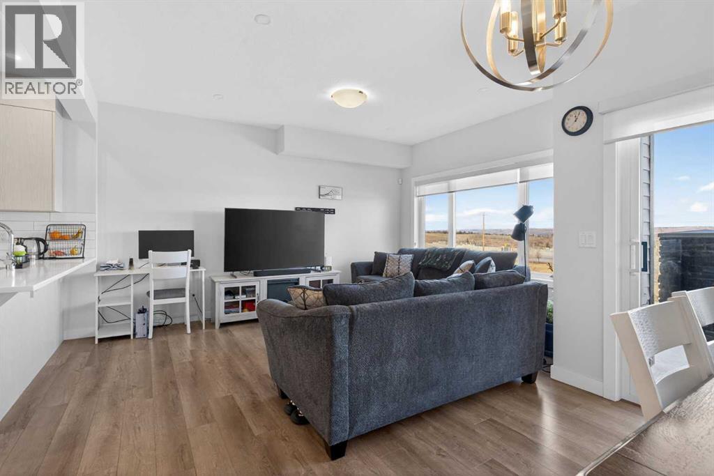 116 Crestridge Common Sw, Calgary, Alberta T3B 6J5 - Photo 12 - A2295398