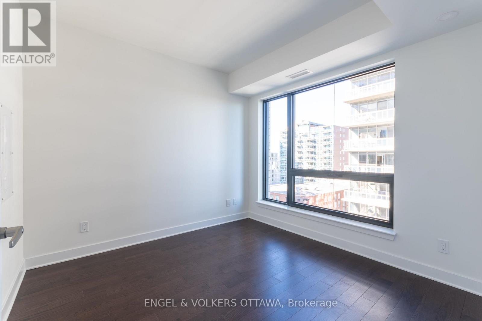 804 - 180 George Street, Ottawa, Ontario  K1N 0G8 - Photo 17 - X12907088