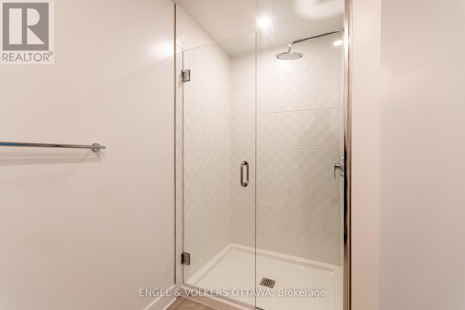 804 - 180 George Street, Ottawa, Ontario  K1N 0G8 - Photo 19 - X12907088