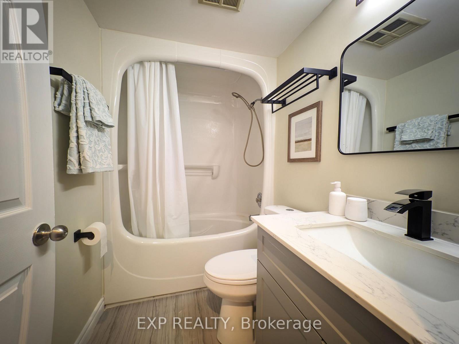 1704 - 7 Bishop Avenue, Toronto, Ontario  M2M 4J4 - Photo 19 - C12907094