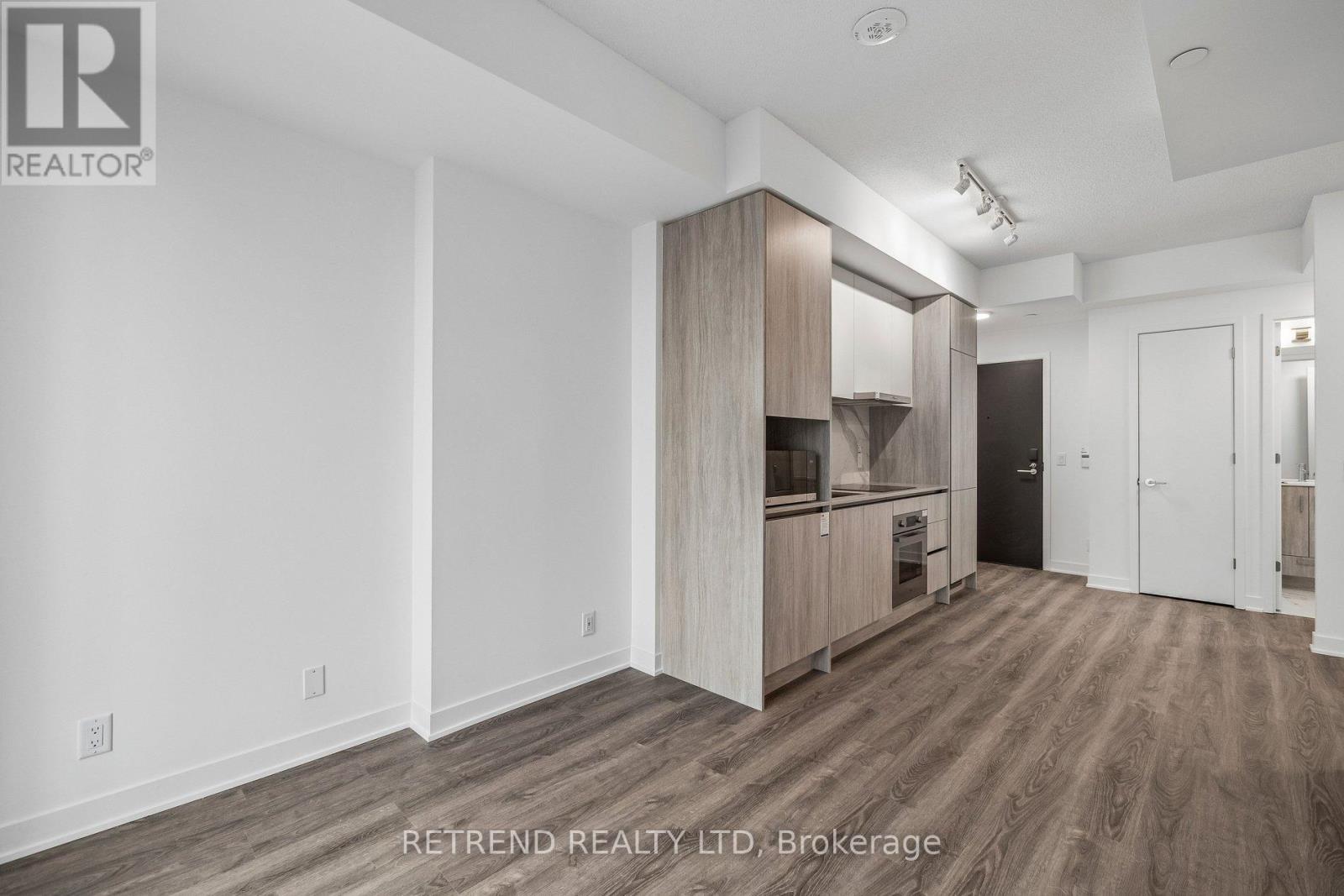 3705 - 180 Front Street E, Toronto, Ontario  M5A 0A9 - Photo 14 - C12907098