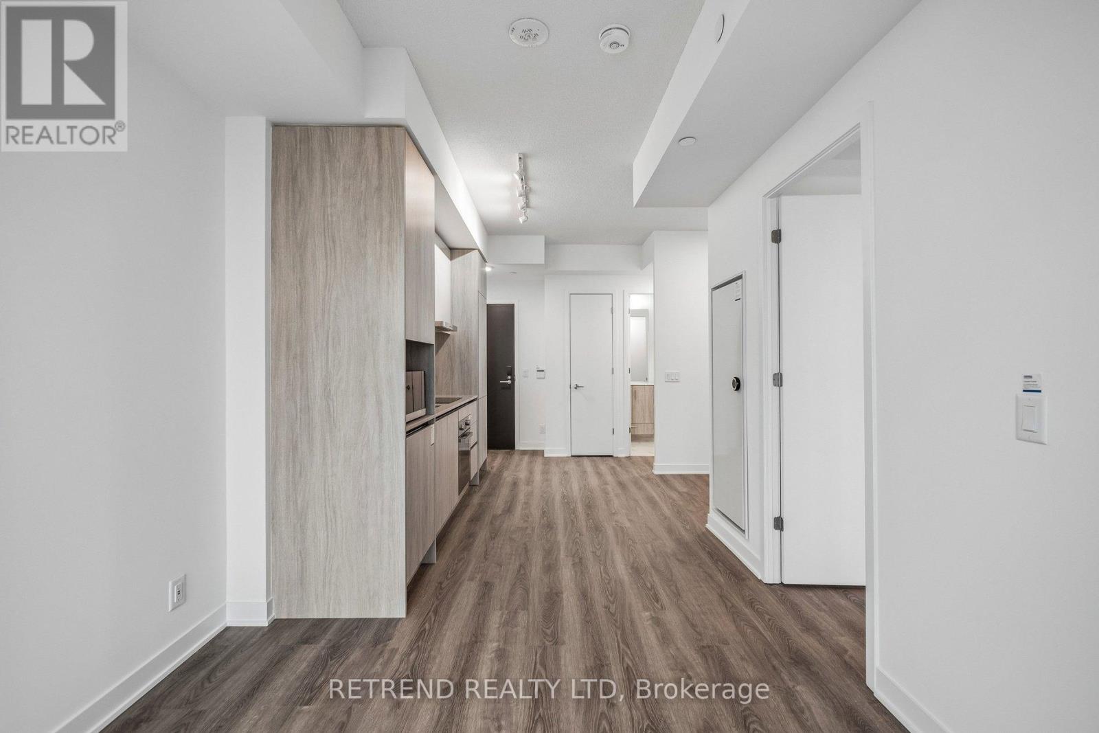 3705 - 180 Front Street E, Toronto, Ontario  M5A 0A9 - Photo 15 - C12907098