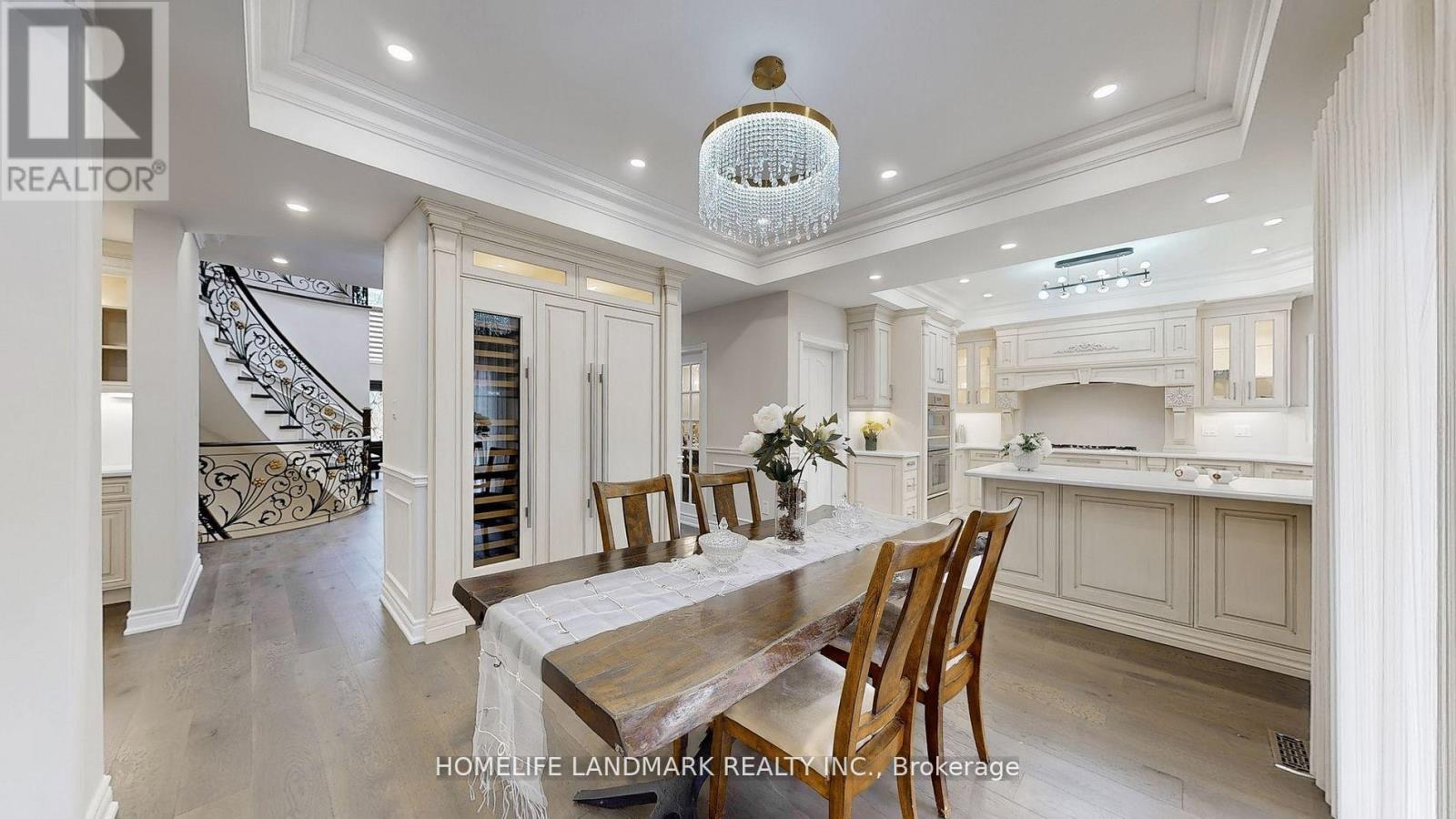 16 Crescentview Road, Richmond Hill, Ontario  L4B 2Z1 - Photo 21 - N12907096