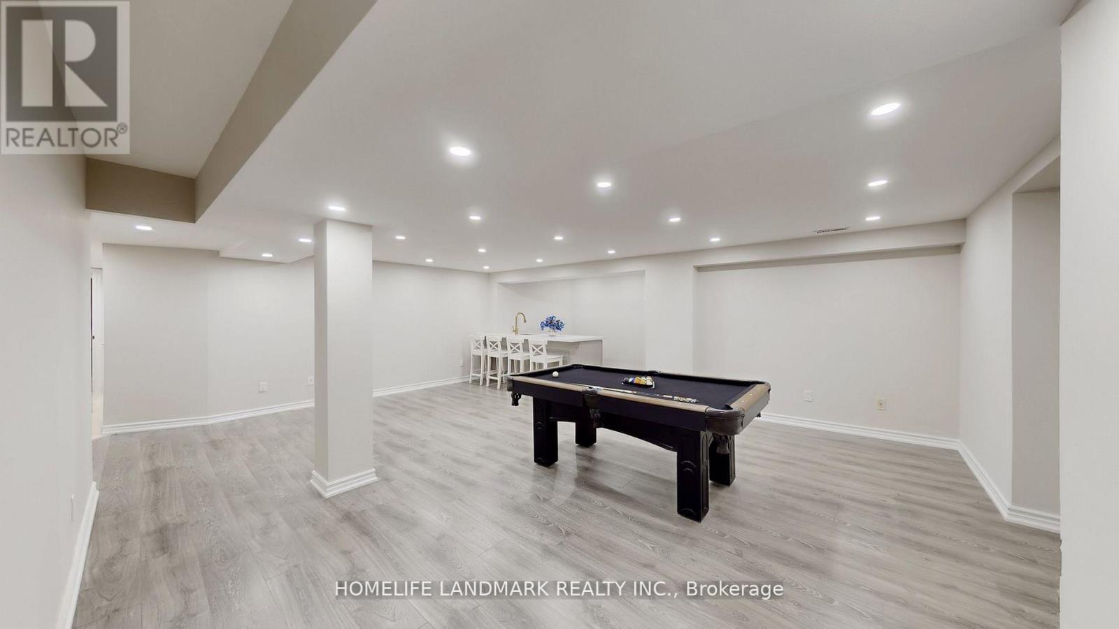 16 Crescentview Road, Richmond Hill, Ontario  L4B 2Z1 - Photo 41 - N12907096