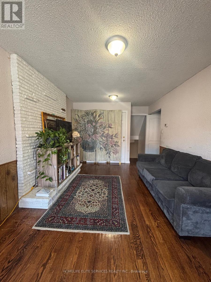 33 Robbinstone Drive, Toronto, Ontario  M1B 2C4 - Photo 26 - E12906662