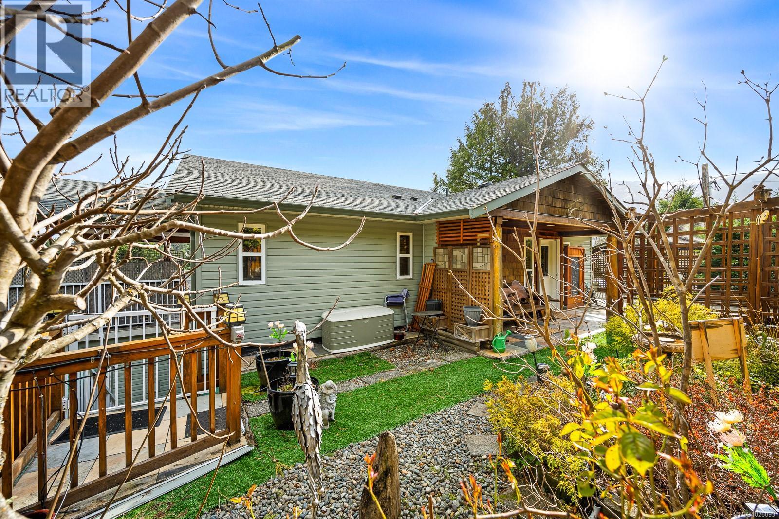 1780 JAY BELL Trail, Qualicum Beach, British Columbia