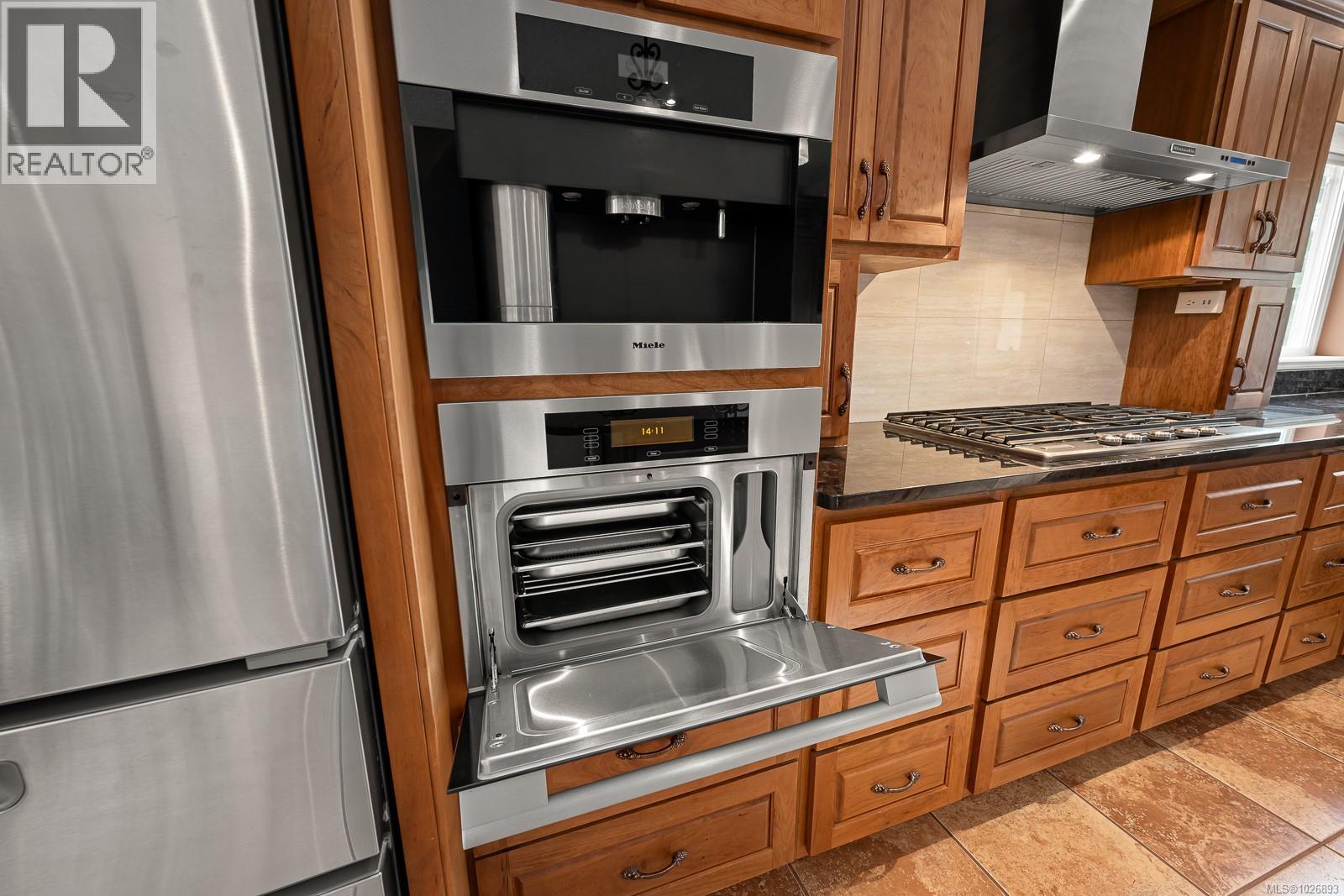 1780 Jay Bell Trail, Qualicum Beach, British Columbia  V9K 2S3 - Photo 30 - 1026893