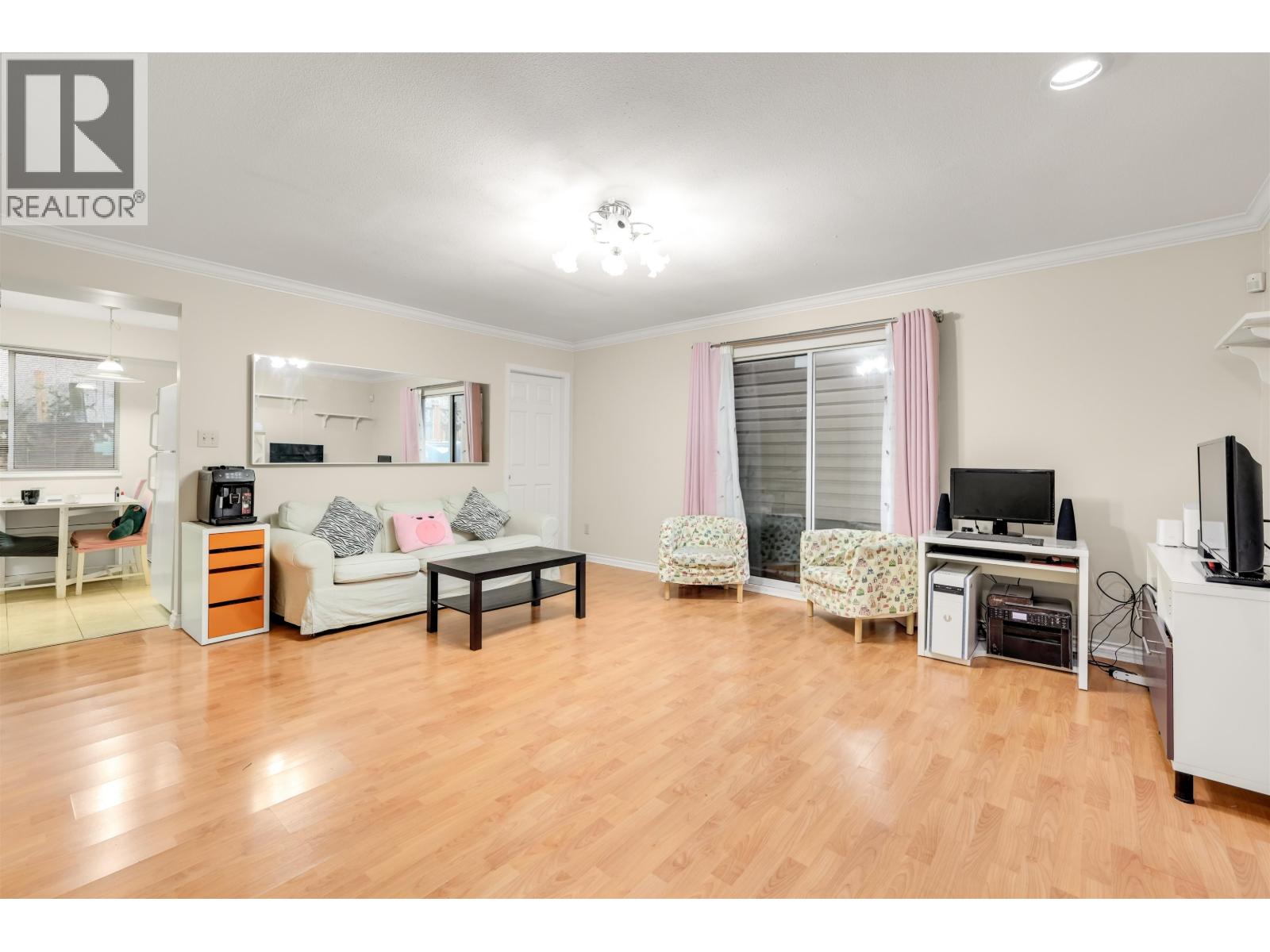 819 W 70th Avenue, Vancouver, British Columbia  V6P 2X5 - Photo 4 - R3098453