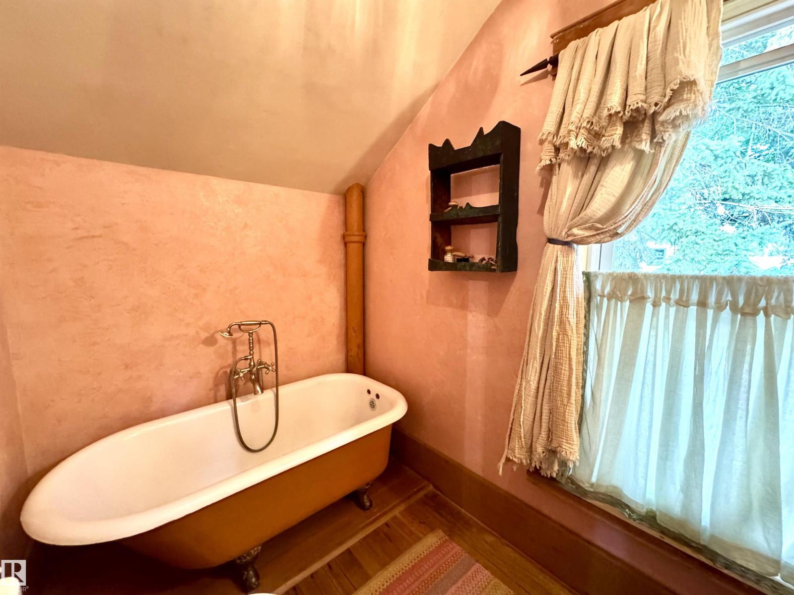 7024 105a St Nw, Edmonton, Alberta  T6H 2R5 - Photo 29 - E4478539