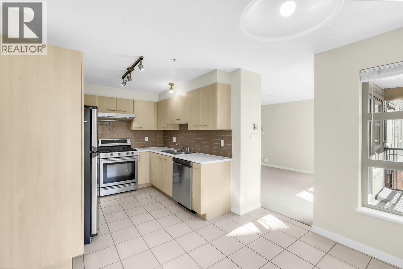 5204 5111 Garden City Road, Richmond, British Columbia  V6X 4H4 - Photo 10 - R3101943