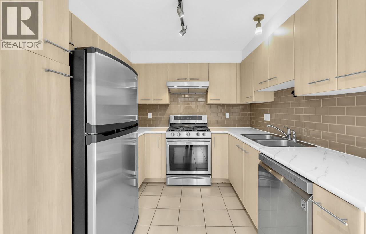 5204 5111 Garden City Road, Richmond, British Columbia  V6X 4H4 - Photo 12 - R3101943