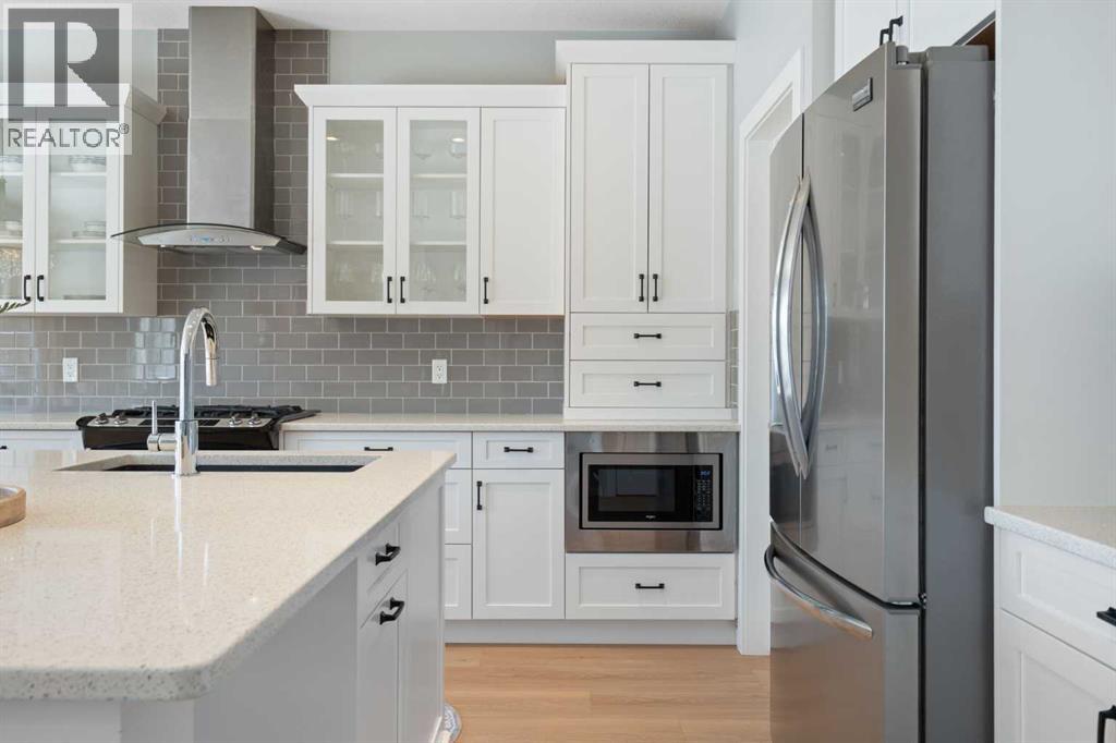 360 Bayside Crescent SW, Airdrie, Alberta  T4B 1H1 - Photo 17 - A2293923