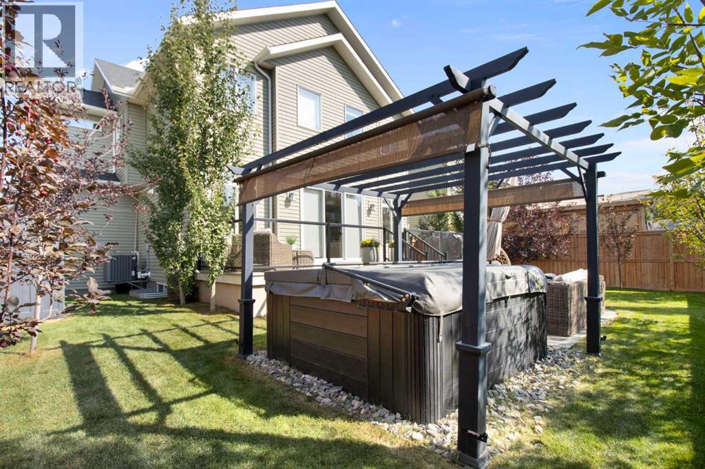 360 Bayside Crescent SW, Airdrie, Alberta  T4B 1H1 - Photo 42 - A2293923