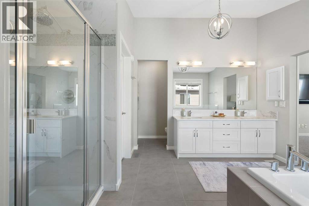 360 Bayside Crescent SW, Airdrie, Alberta  T4B 1H1 - Photo 30 - A2293923