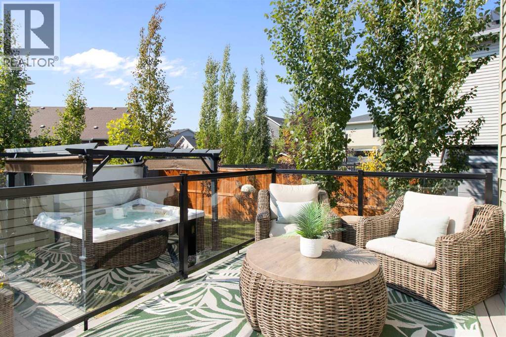 360 Bayside Crescent SW, Airdrie, Alberta  T4B 1H1 - Photo 37 - A2293923