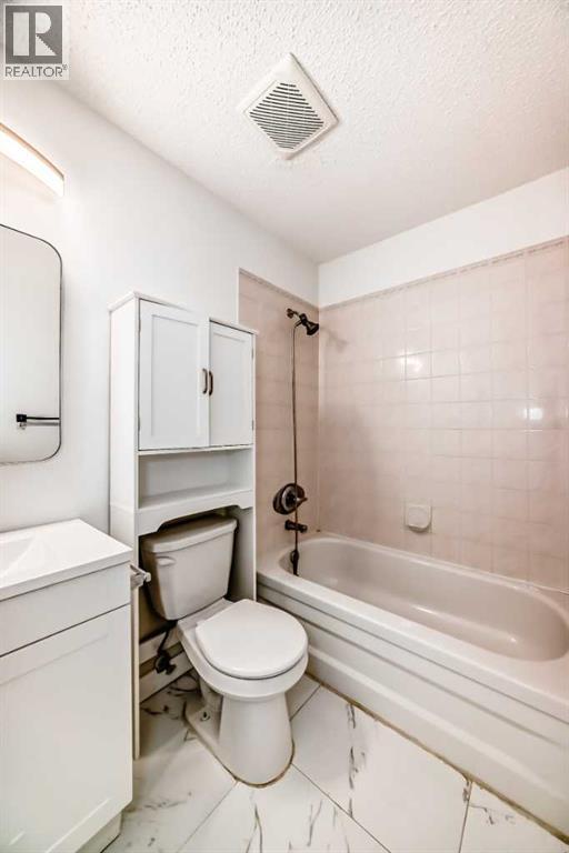 52 Mt Crandell Crescent W, Lethbridge, Alberta  T1K 6L6 - Photo 16 - A2295332