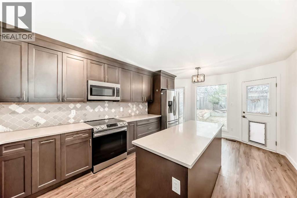 52 Mt Crandell Crescent W, Lethbridge, Alberta  T1K 6L6 - Photo 6 - A2295332