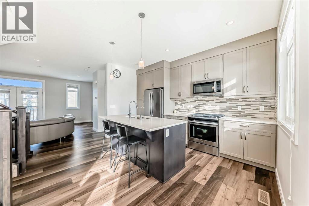 833 85 Street SW, Calgary, Alberta  T3H 1Y1 - Photo 7 - A2293978