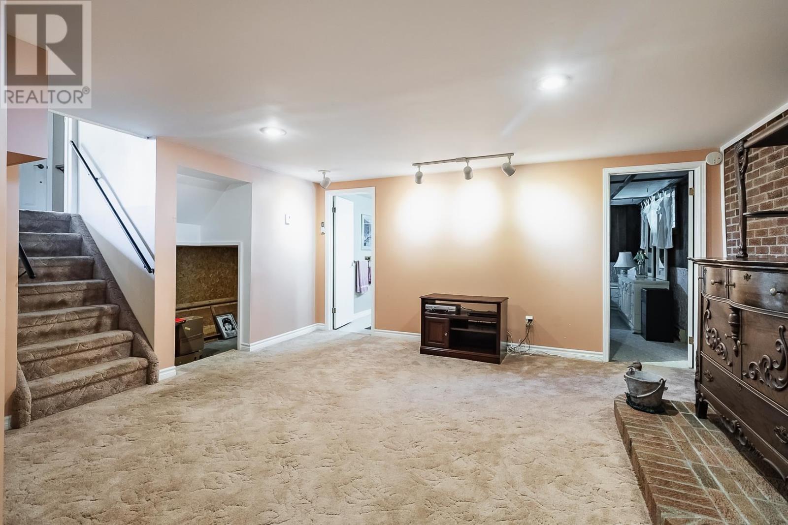 30 Carlbert St, Sault Ste. Marie, Ontario  P6A 5S5 - Photo 33 - SM260216