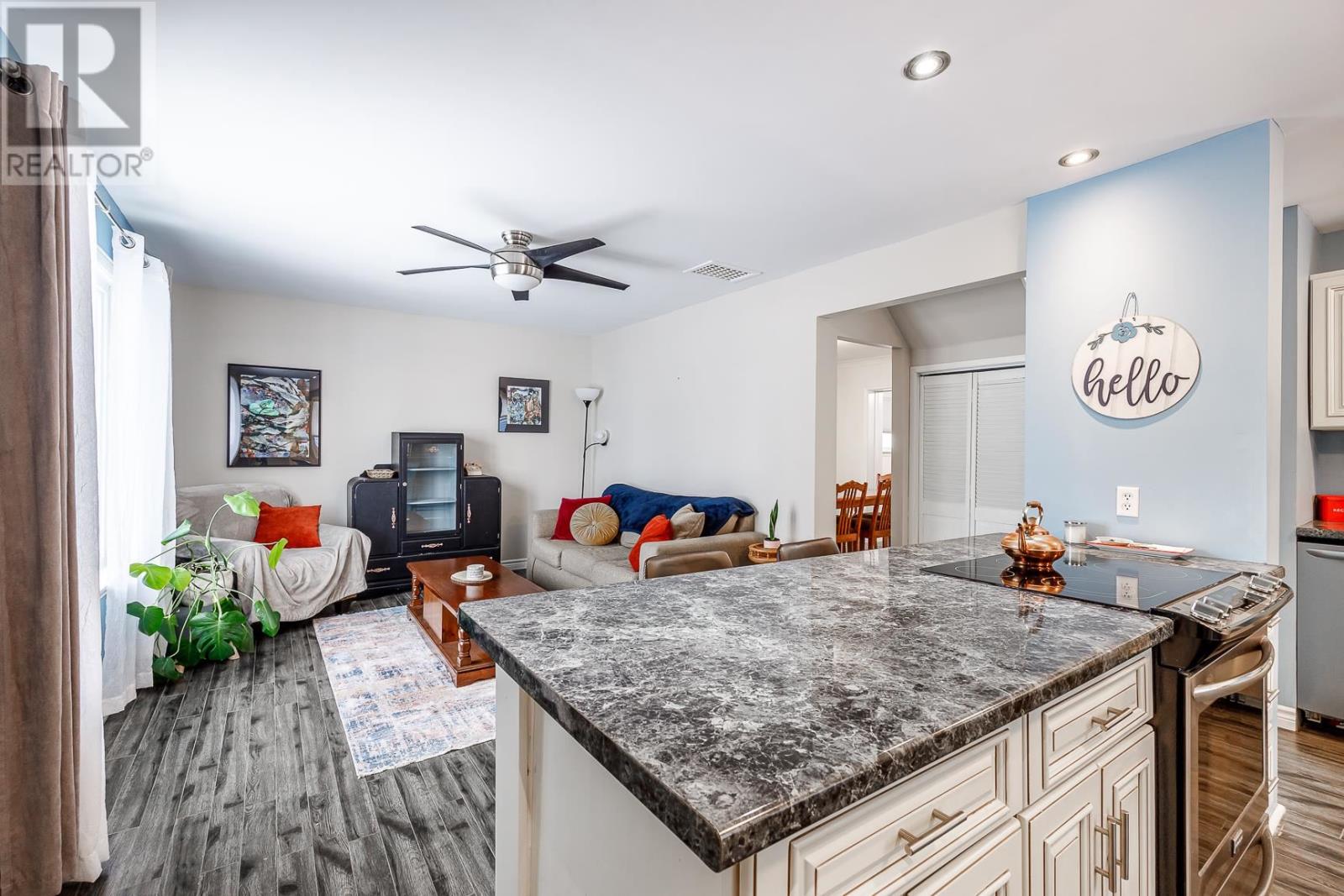 196 Macdonald Ave, Sault Ste. Marie, Ontario  P6B 1H5 - Photo 11 - SM260436