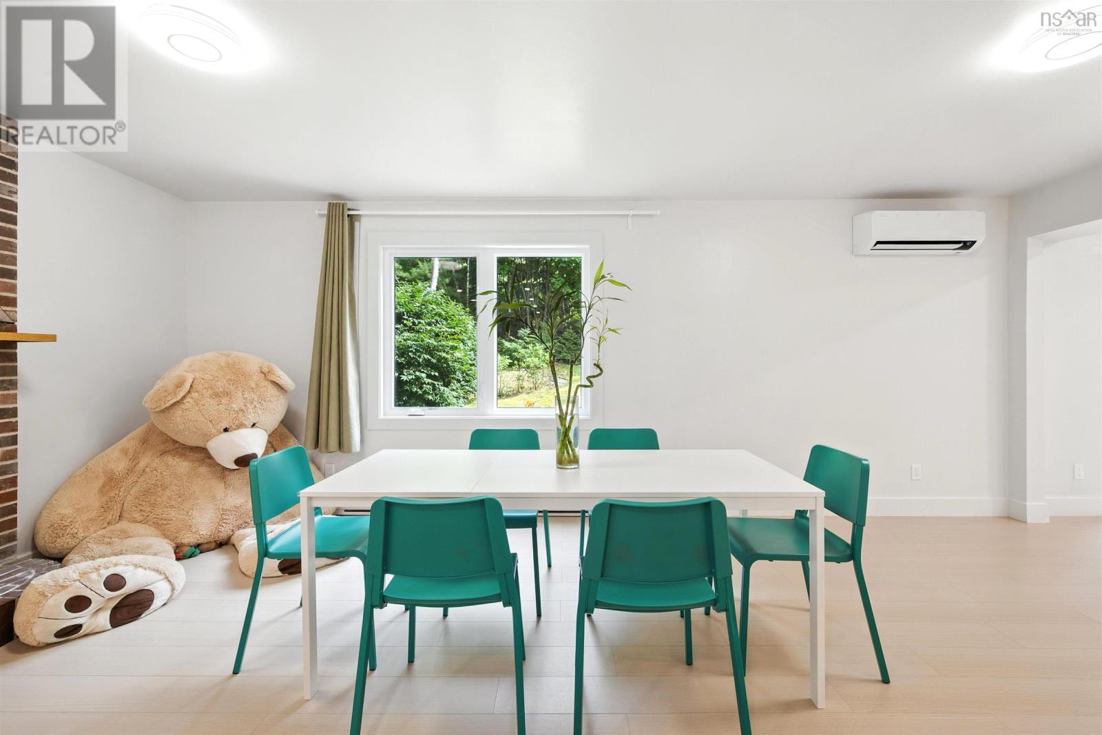 26 Millview Avenue, Bedford, Nova Scotia  B4A 1G7 - Photo 9 - 202600829