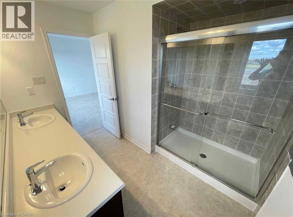 111 Histand Trail, Kitchener, Ontario  N2R 0S2 - Photo 19 - 40813960