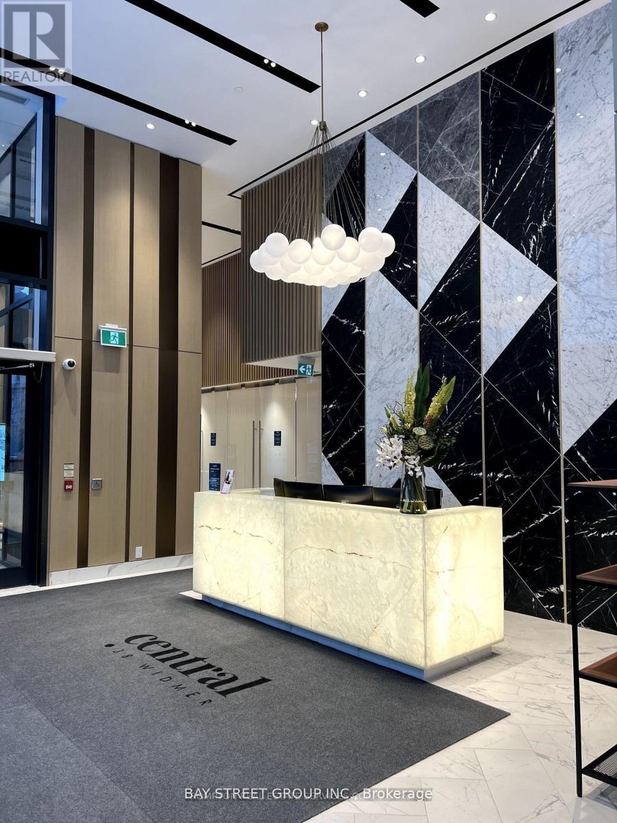 2905 - 38 Widmer Street, Toronto (Waterfront Communities), Ontario  M5V 0P7 - Photo 2 - C12907138