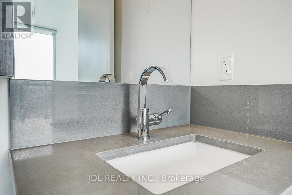 10 - 38 Iannuzzi Street, Toronto, Ontario  M5V 0S2 - Photo 29 - C12907142