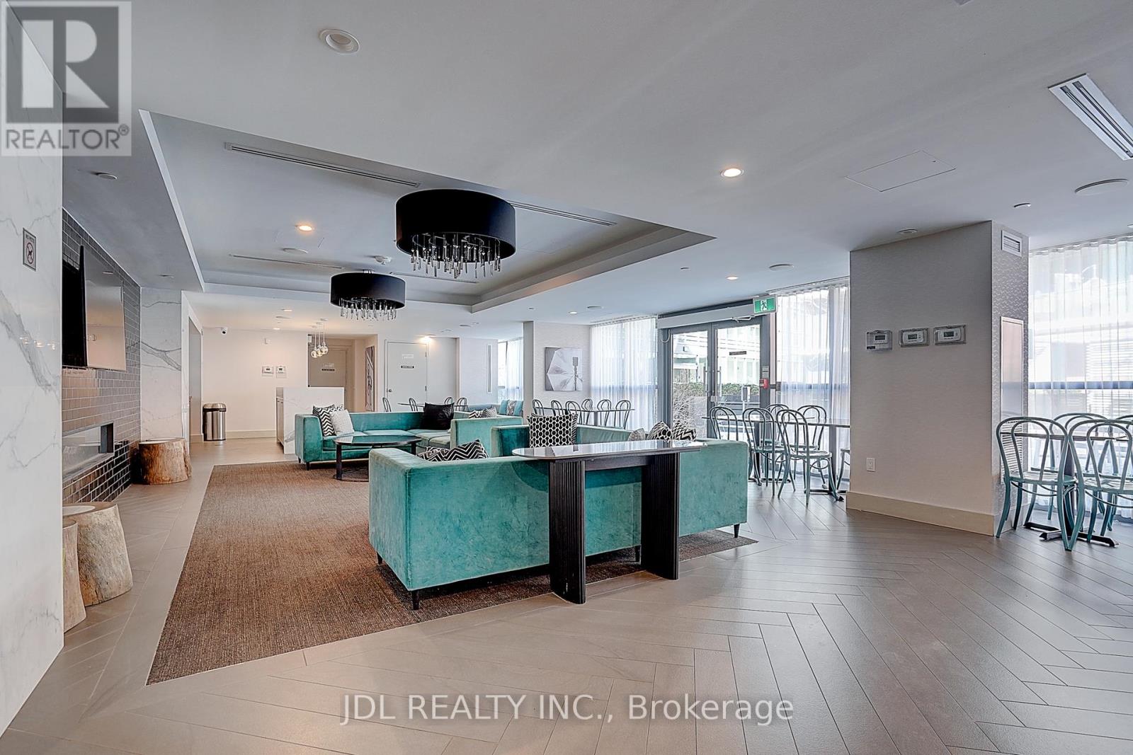 10 - 38 Iannuzzi Street, Toronto, Ontario  M5V 0S2 - Photo 43 - C12907142