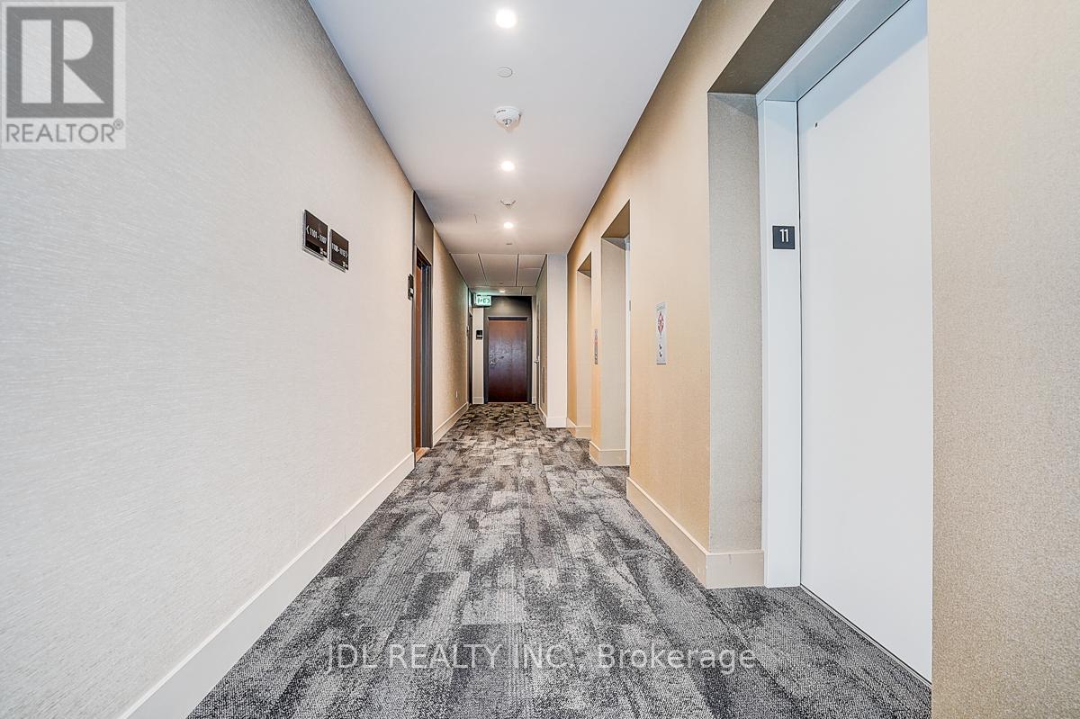 10 - 38 Iannuzzi Street, Toronto, Ontario  M5V 0S2 - Photo 5 - C12907142