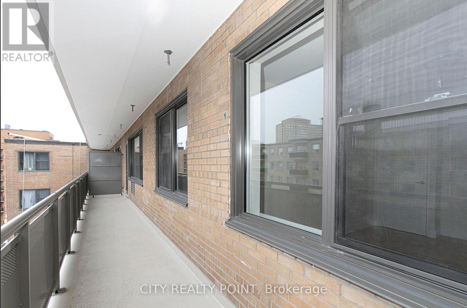 210 - 2 Grandstand Place, Toronto (Thorncliffe Park), Ontario  M4H 1E2 - Photo 10 - C12907150