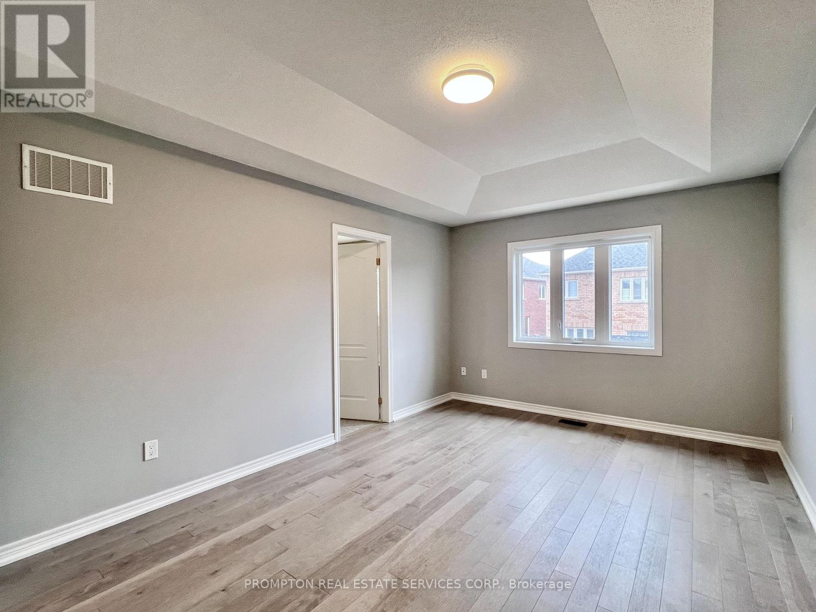 40 Staglin Court, Markham, Ontario  L6C 0K9 - Photo 18 - N12907116