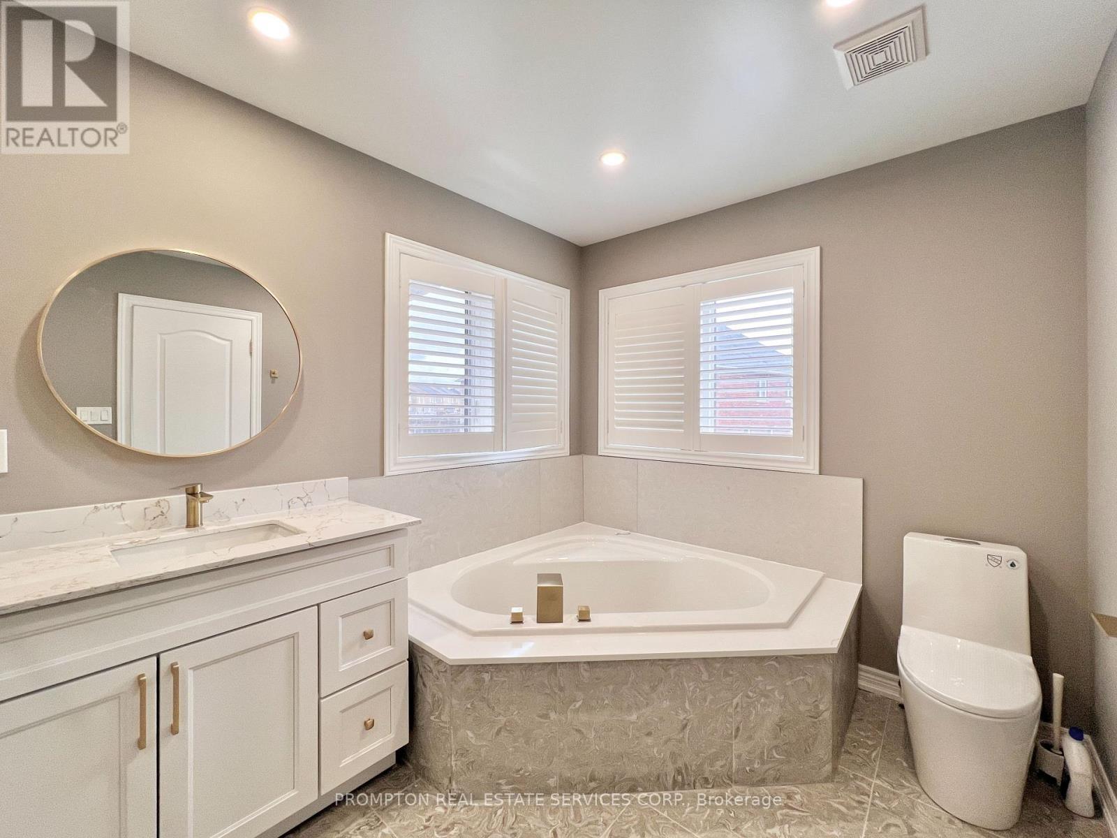 40 Staglin Court, Markham, Ontario  L6C 0K9 - Photo 22 - N12907116