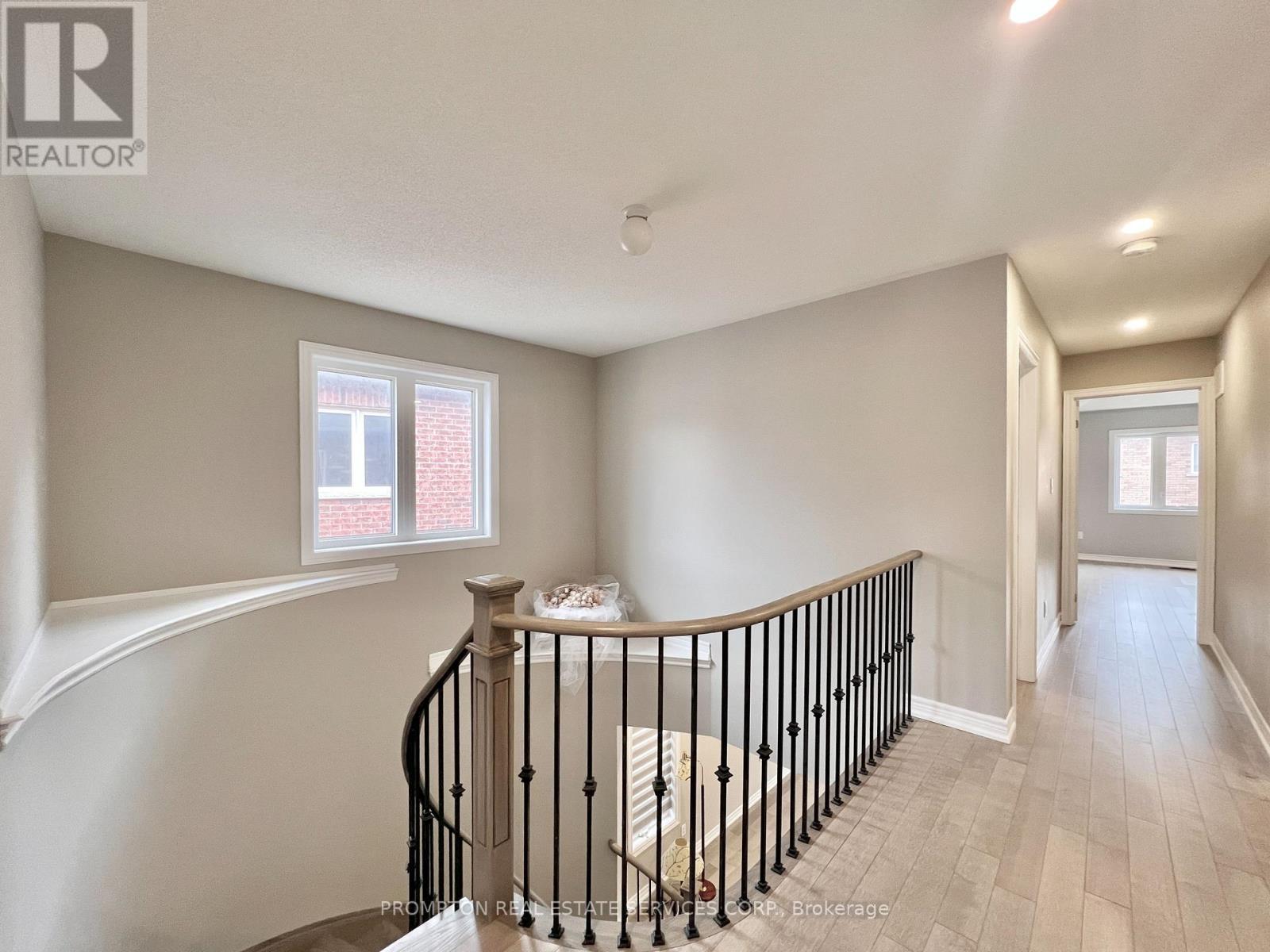 40 Staglin Court, Markham, Ontario  L6C 0K9 - Photo 37 - N12907116