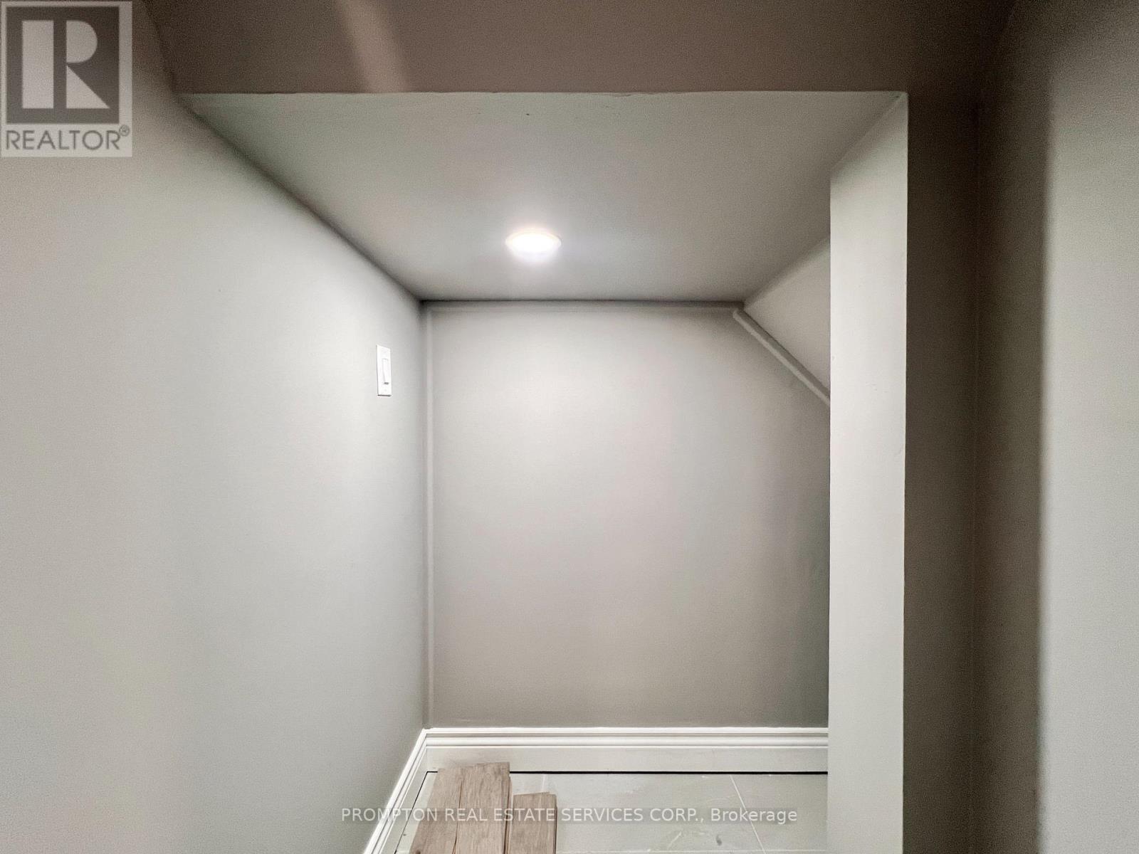 40 Staglin Court, Markham, Ontario  L6C 0K9 - Photo 44 - N12907116