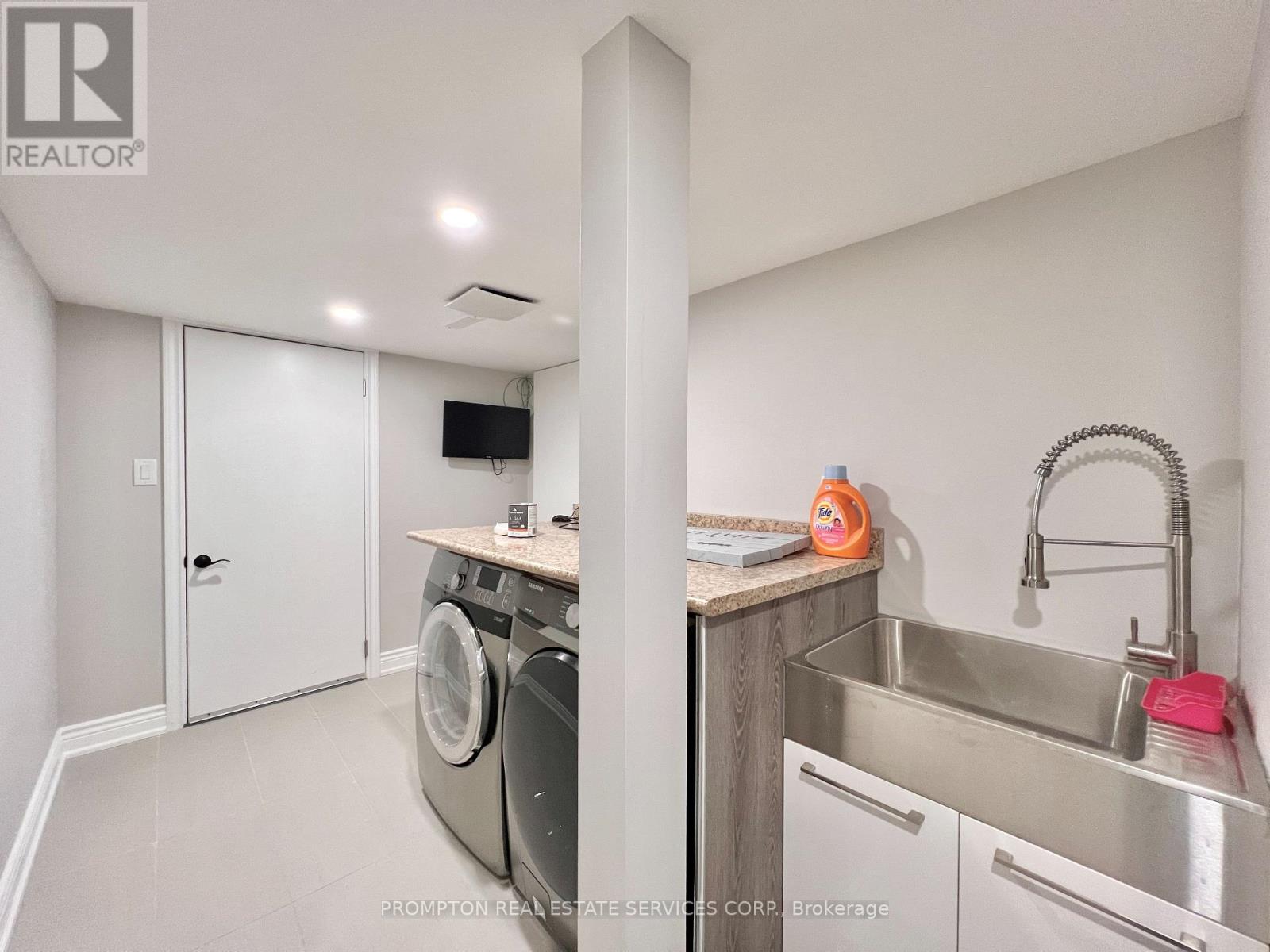 40 Staglin Court, Markham, Ontario  L6C 0K9 - Photo 46 - N12907116