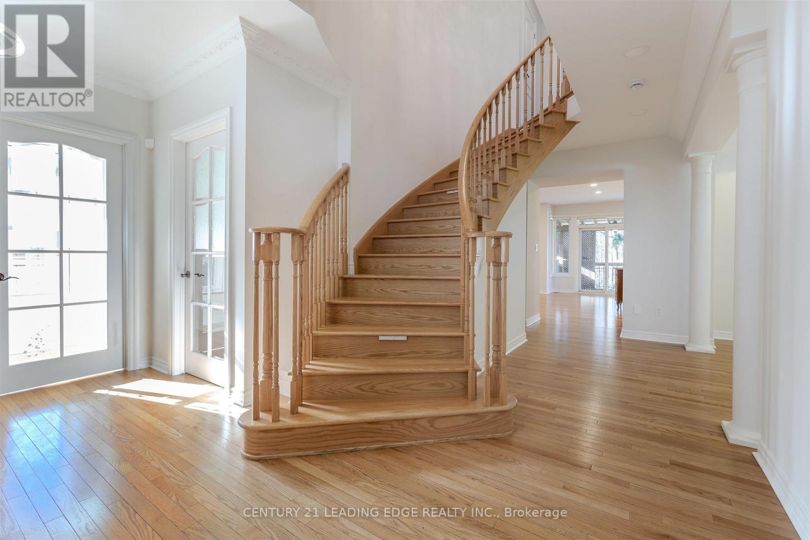 193 Tigertail Crescent, Bradford West Gwillimbury, Ontario  L3Z 0M4 - Photo 13 - N12907128