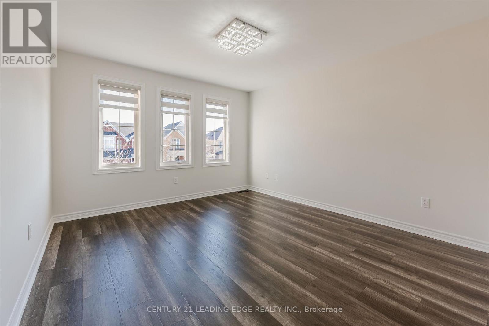 193 Tigertail Crescent, Bradford West Gwillimbury, Ontario  L3Z 0M4 - Photo 20 - N12907128