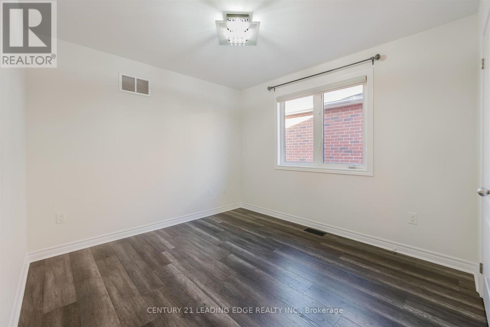 193 Tigertail Crescent, Bradford West Gwillimbury, Ontario  L3Z 0M4 - Photo 22 - N12907128