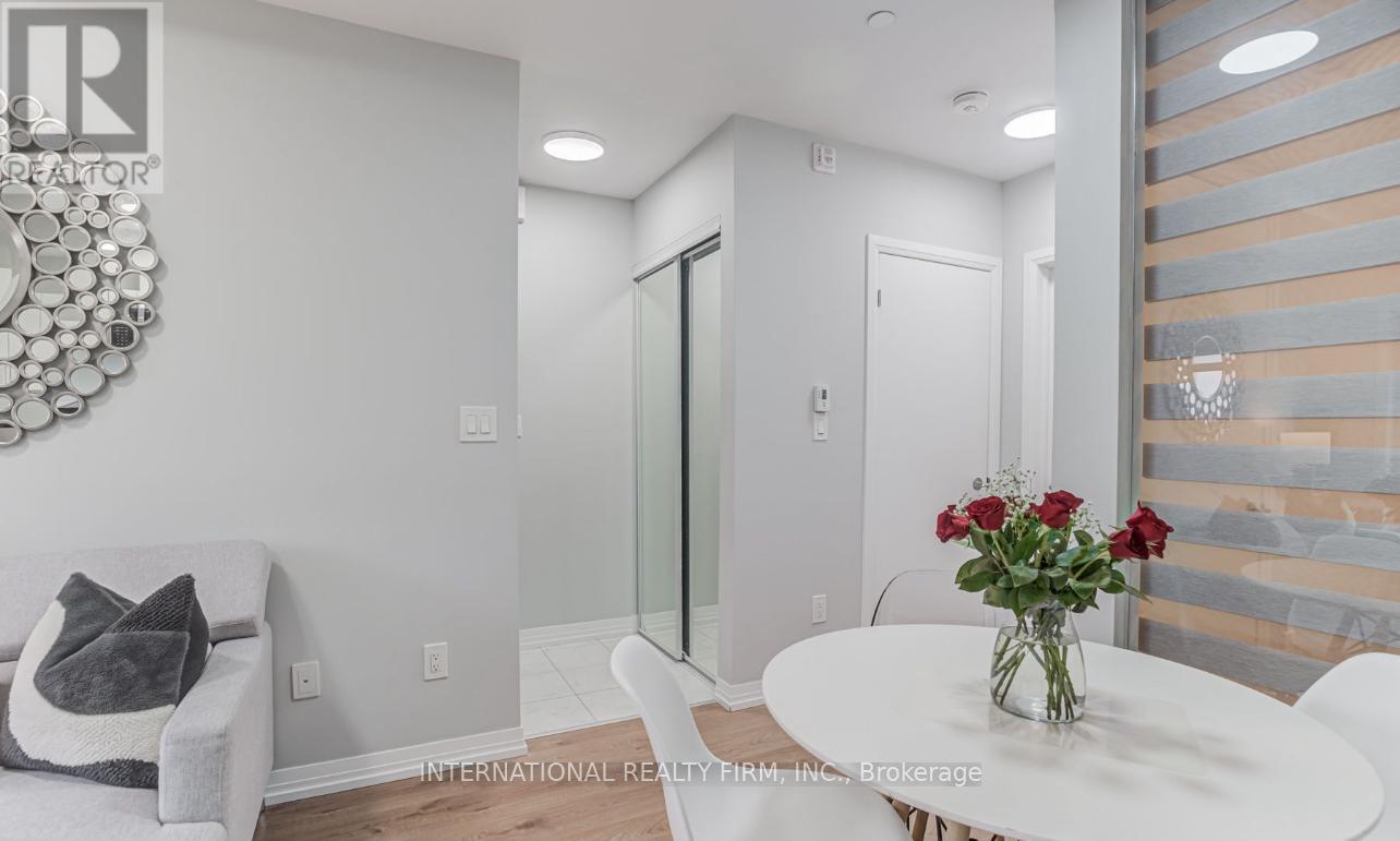 213 - 402 The East Mall, Toronto, Ontario  M9B 3Z9 - Photo 17 - W12907110