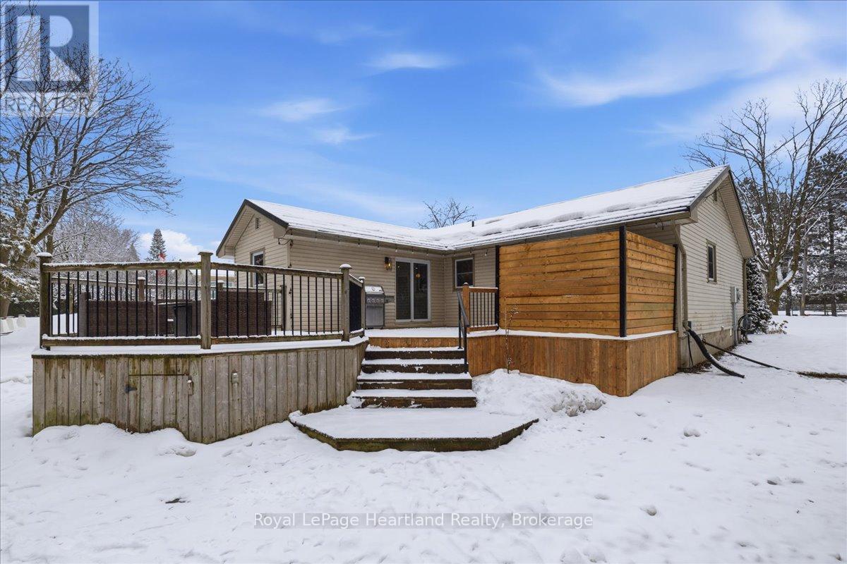 77 Chalk Street N, Huron East, Ontario  N0K 1W0 - Photo 36 - X12830850