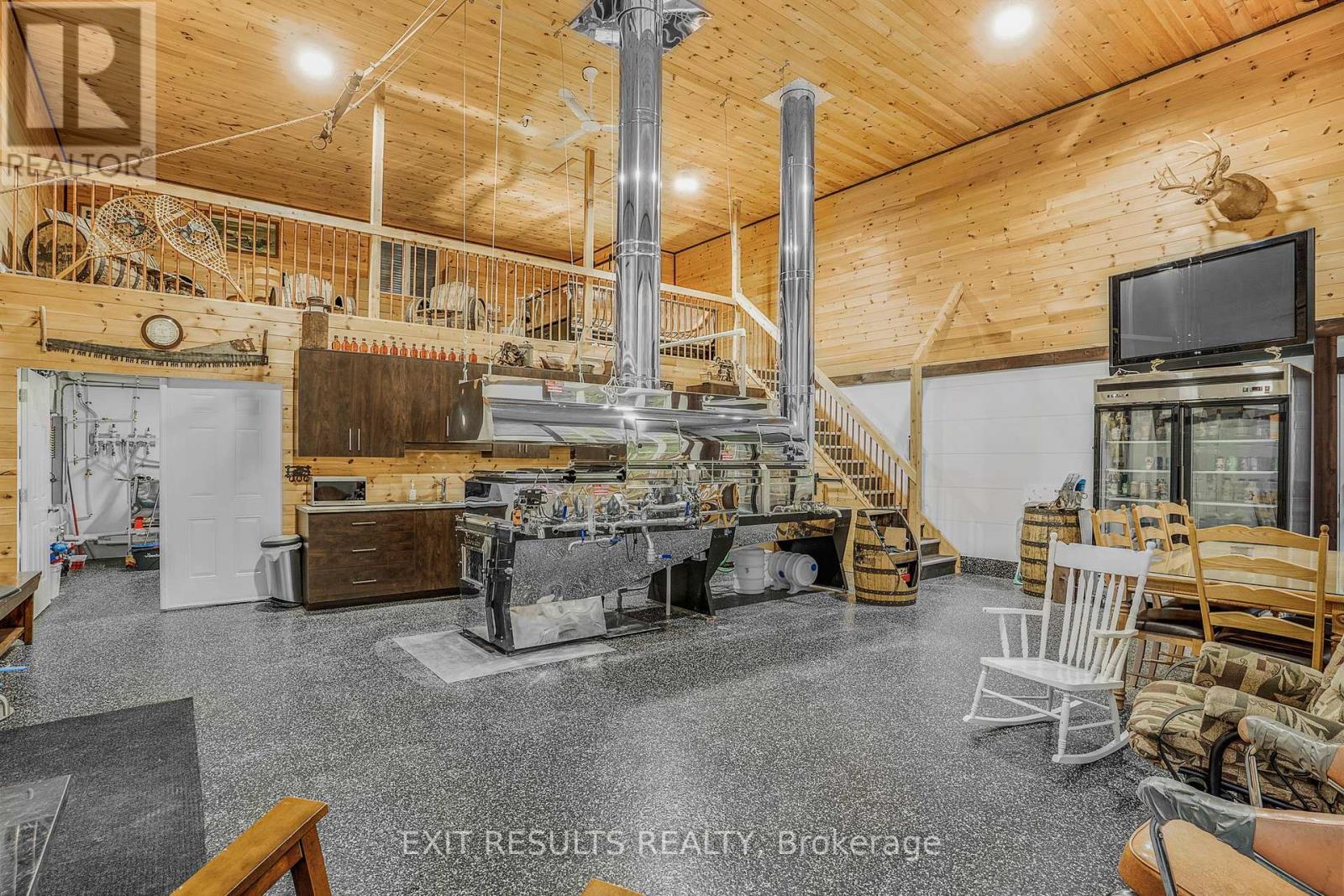 638 St Thomas Road W, Russell, Ontario  K0A 1W0 - Photo 23 - X12701706